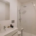 Nistos - 3 Bedrooms In Alvalade Лиссабон
