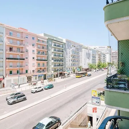 Nistos - 3 Bedrooms In Alvalade