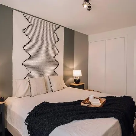 Apartment Nistos - 3 Bedrooms In Alvalade